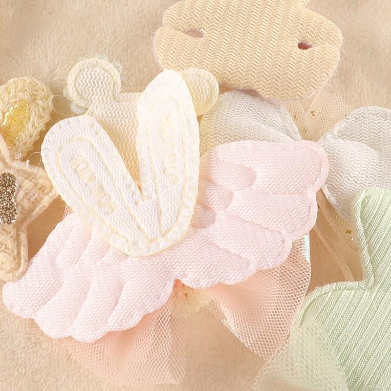 Plush 3D Bow Bear Hairpin with Embroidered Label.