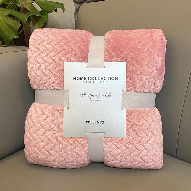 Winter Warm Blanket Thicken Coral Flannel Jacquard Kids Pet Blankets For Living Room Bedroom Sofa Blankets Winter Bed Cover Home