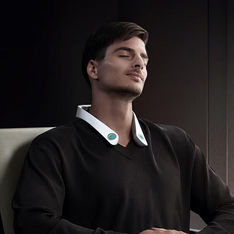 SKG P7 Cervical Neck and Shoulder Massager