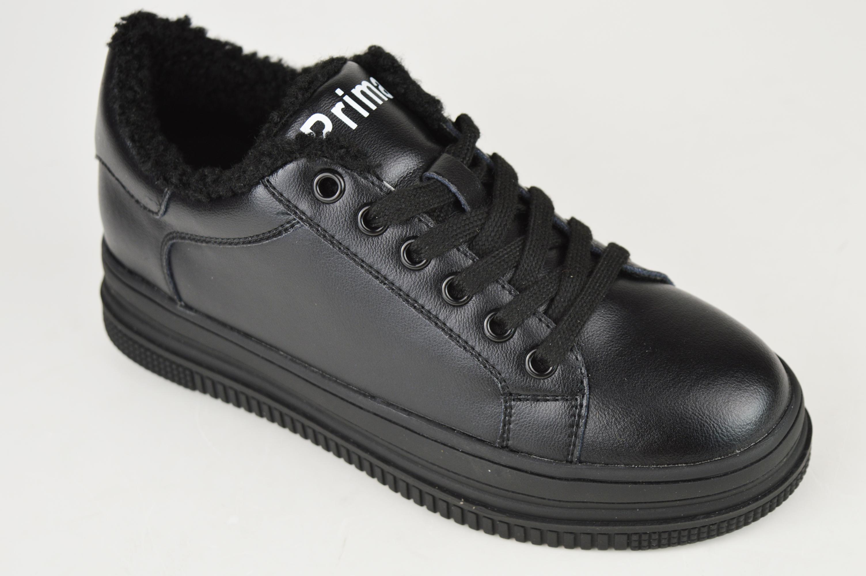 

Кросівки осінні Prima d Arte 21001 36 Чорний 40 чорний