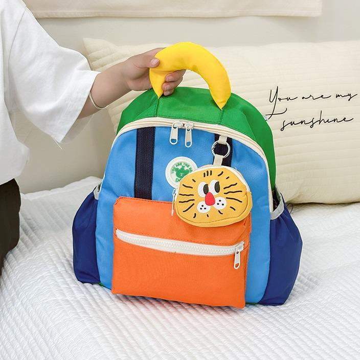 Lekki plecak przedszkolny koreański plecak dziecięcy z dopasowaniem kolorów flow przez uroczy plecak podróżny dla chłopców i dziewczynek