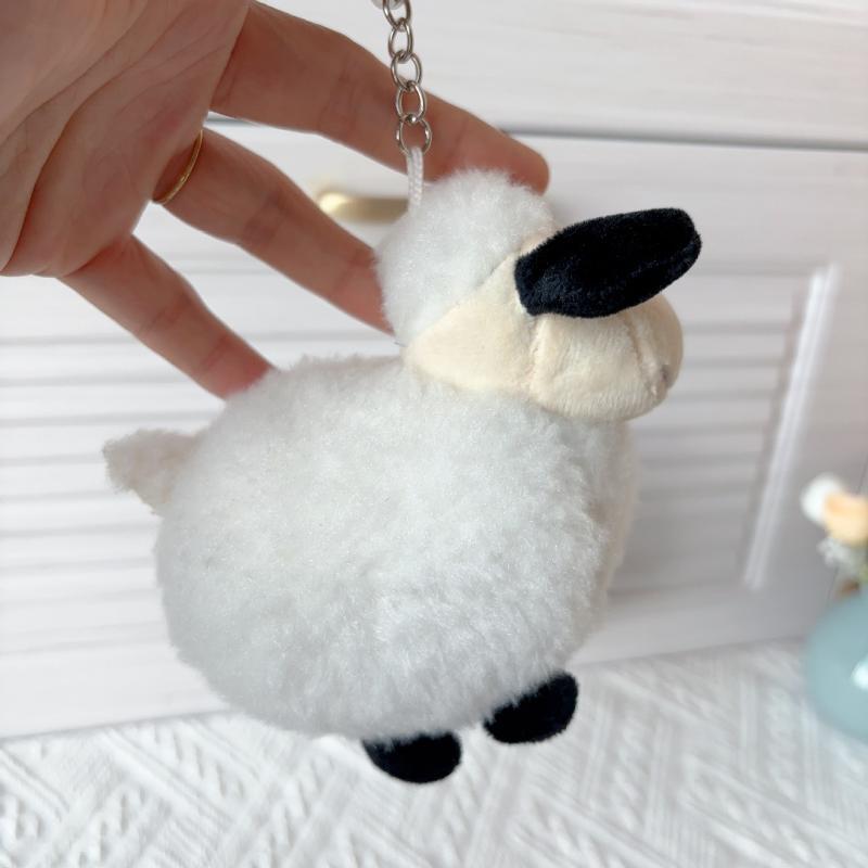 Plush Sheep Fluffy Keychain Smooth Metal Buckle Lovely Cartoon Pendant for Backpack School Bag Decor Kids Birthday Gifts