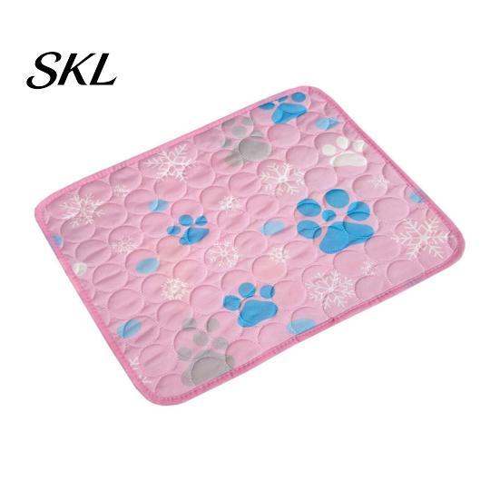 Pet Cooling Mat Dog Mat, Washable Summer Portable Pad Bed for Pets Bed, Dogs And Cats Indoor Outdoor Use Heat Relief