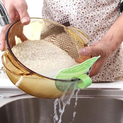 (Nikita) Kitchen Manual Draining Smiling Face Rice Washing Device Clip Type Kitchen Utensil