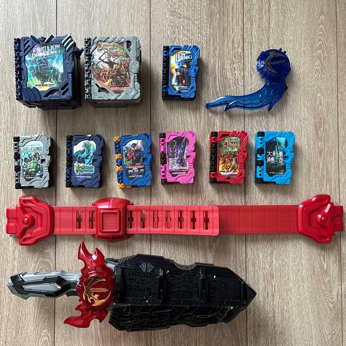 Использованный Пояс-трансформер Kamen Rider Saber DX Seiken Saw с набором Wonder Ride Book Build Lion Senki Водный Меч Знак Ryusui