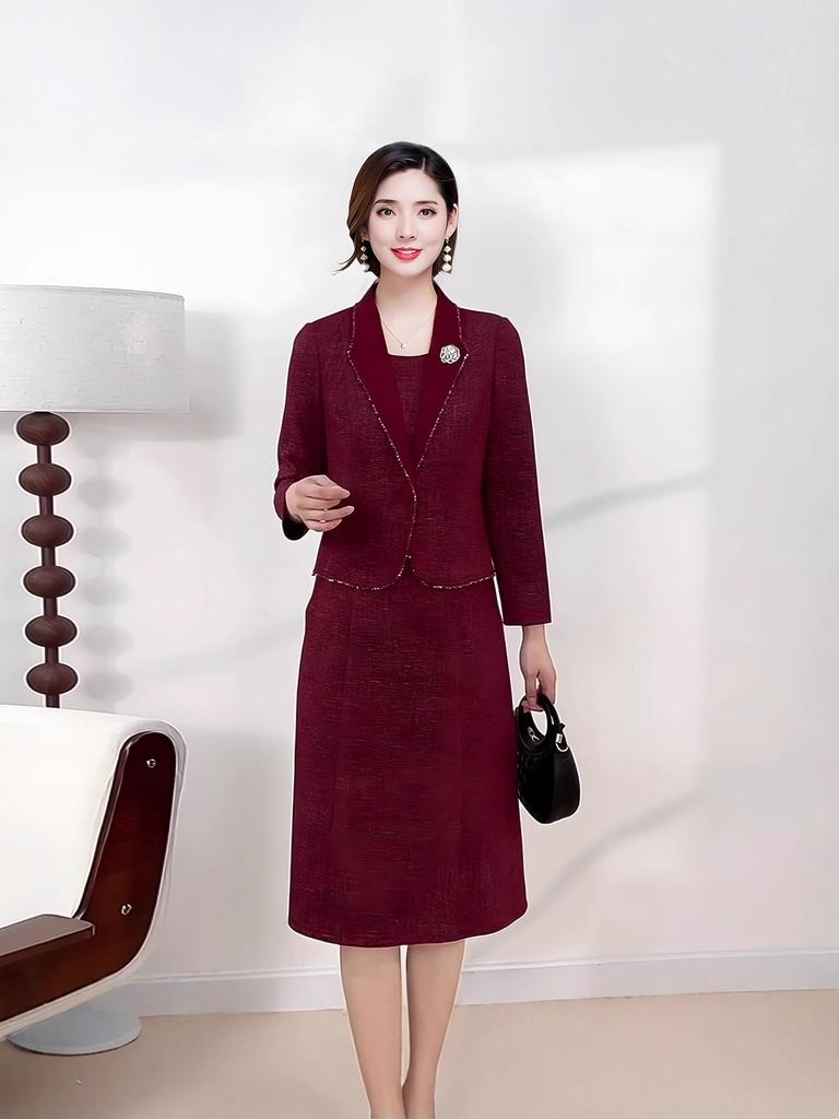 Elegant Winter Plus-Size Mid-Length Faux Two-Piece Dress for Mother-in-Law's Wedding Banquet 2025
