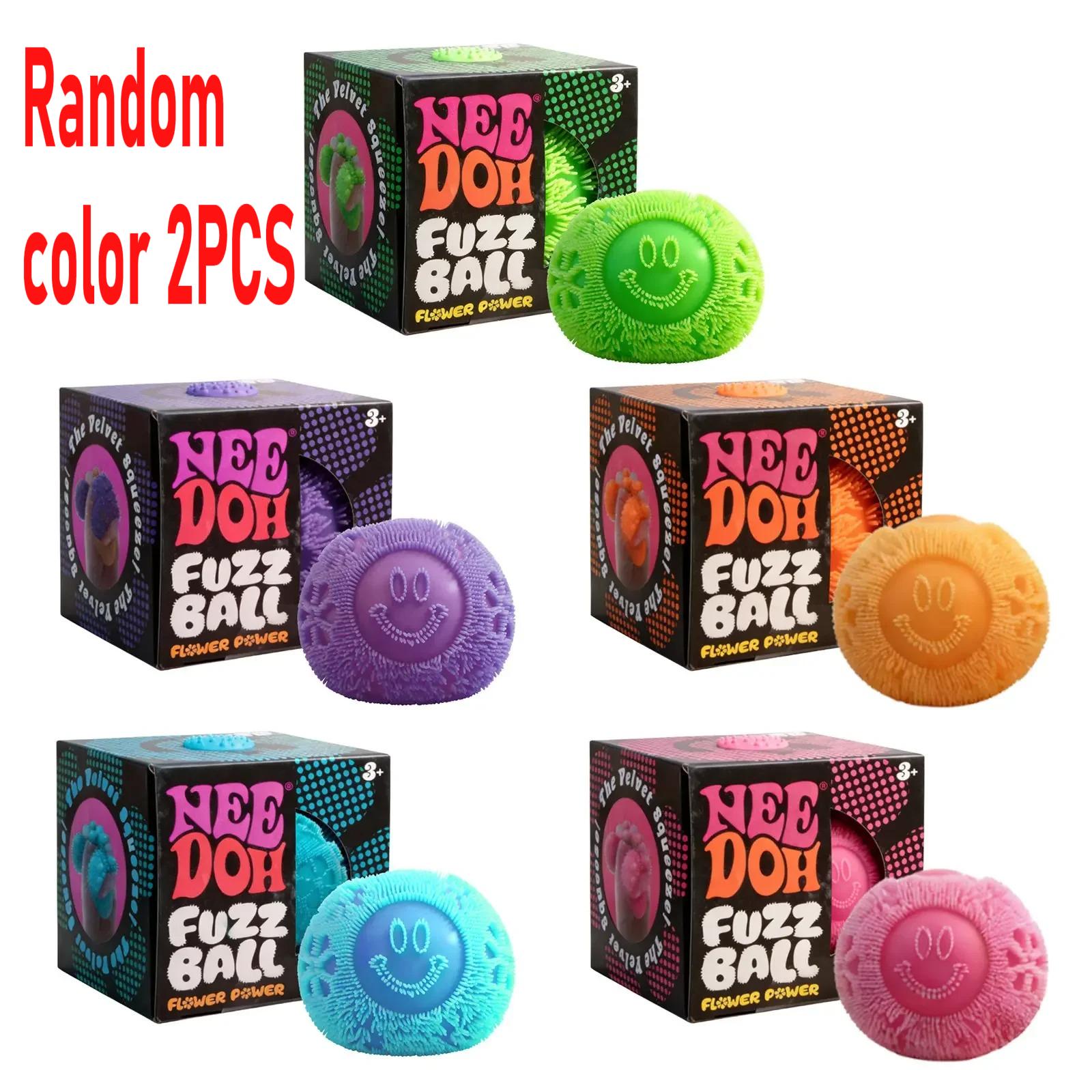 Needoh Fuzz Smiley Gezicht Bal Bureau Ornament Stressverlichting Speelgoed Geschikt Voor Mensen Onder Druk Leuk Zacht Stressbal