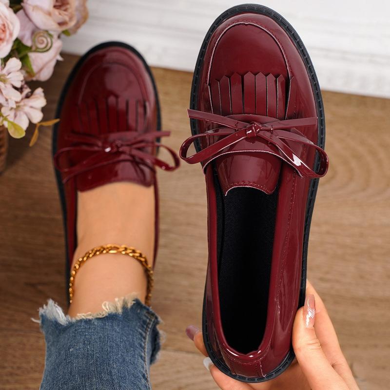 Large Size New Patent Leather Bow Mary Jane Shoes Casual Shoes In Spring and Autumn