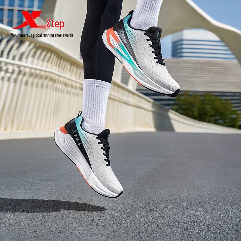 XTEP Men's Star Shine 3.0 Winter Running Shoes