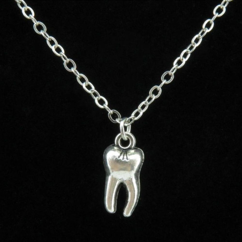Retro Creative Silver Color Geometric Stereo Tooth Model Pendant Necklace for Women Men Medical Student Fashion Jewelry Gifts