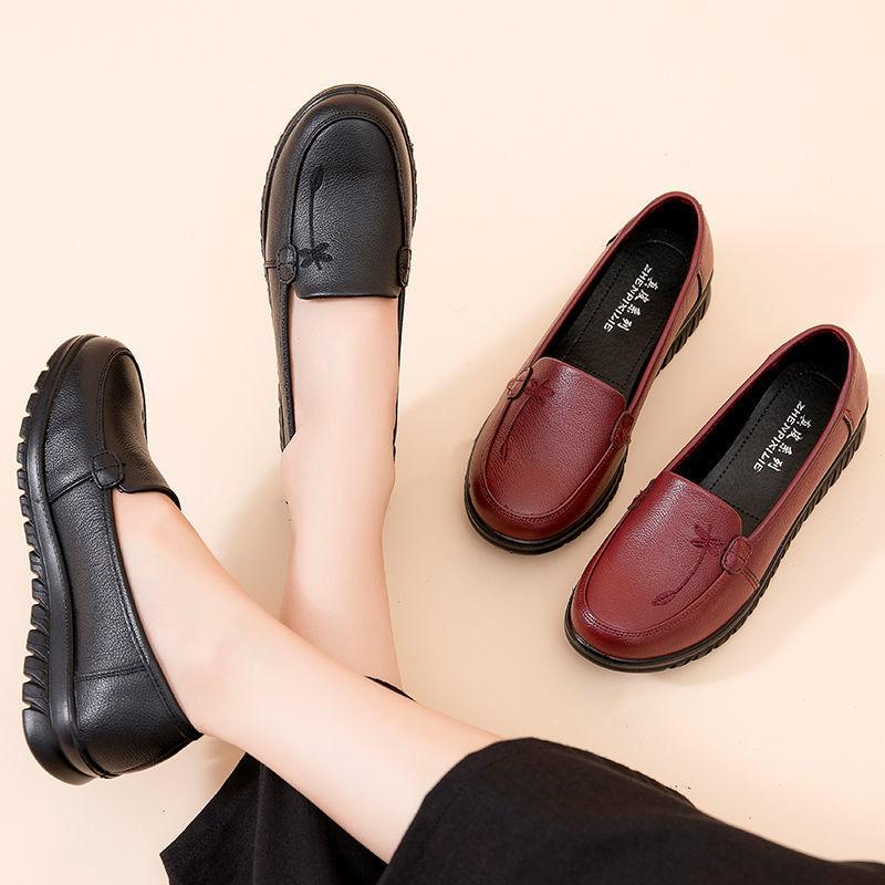 Spring and Autumn Leather Casual Shoes Soft Sole Comfortable Single Shoes Middle-aged Leather Shoes Flat Sole Medium Women's Shoes Non-slip Grandma