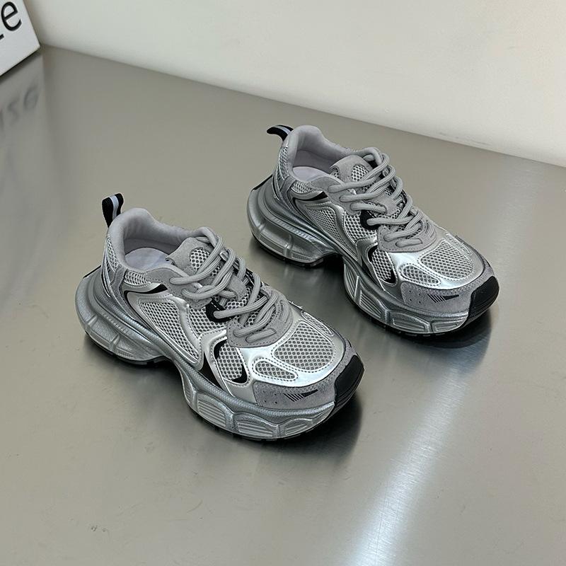 Plateauschuhe mit dicker Sohle für Damen, Sommer 2025 neu, silberfarbenes atmungsaktives Mesh, Damenschuhe, leichte Sport- und Freizeitschuhe