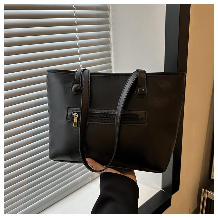 Trendy Urban Minimalist Pu Tote Bag For Women With Spacious Design For Everyday