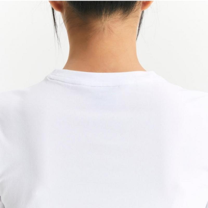 New Balance Women S Semi Crop TighT T ShirT Nqj Nbnee2w422 10