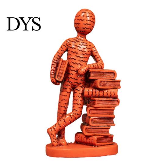 Abstract Human Sculpture for Bookshelf Resin Book Lover Statue, Reader Leaning On Stacked Book, Retro Style Bookish Home Decor Decorative Figurine