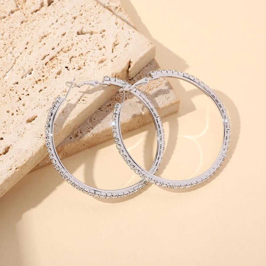 Korean Cold Style Luxury Diamond C-Shaped Earrings – Trendy and Elegant Design