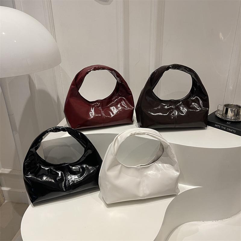 New Spring Niche Design Large-capacity Underarm Handbag Soft Texture Versatile Shoulder Bag Women