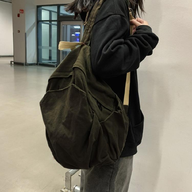 Vintage Canvas Backpack Daypack Convenient and Practical for Work and School