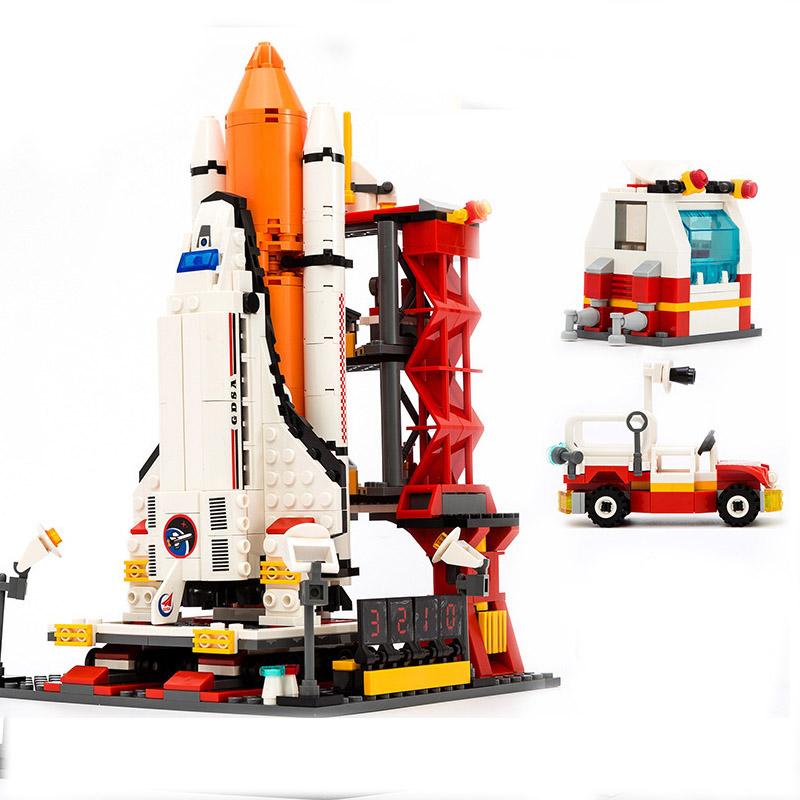 Space Shuttle Launch Center Lunar Lander Model Building Blocks Spaceship Spaceport Figure Rocket Bricks Construction Toys