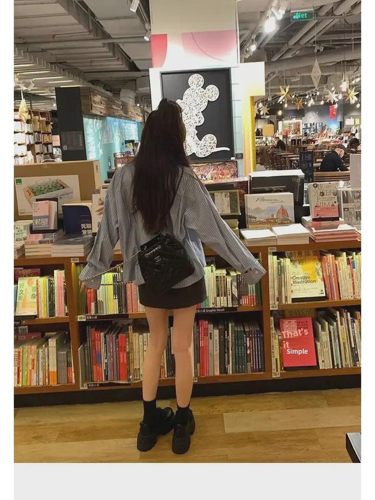 2023 Women's Loose Pinstripe Shirt Jacket - Autumn Korean College Style