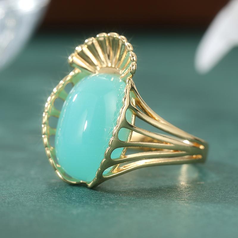 Vintage Inlaid Green Stone Women's Ring Ethnic Gold Color Hand Carving Daily Wear Party Jewelry Anniversary Gift