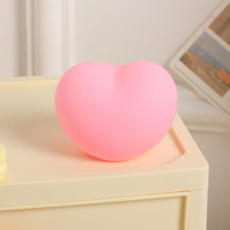 1 stk Søt Hjerte Nattlys Vinyl LED Sovelampe Nattbordslampe Touch Barnerom Nattlys For Barnerom Gratulerer med dagen Gave