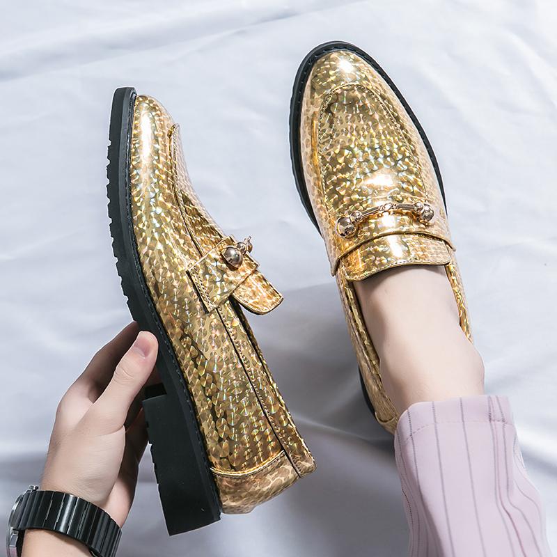 New Designer Pointed Gold Silver Blue Wedding Metal Button Formal Leather Shoes For Men Casual Loafers Homecoming Dress Footwear