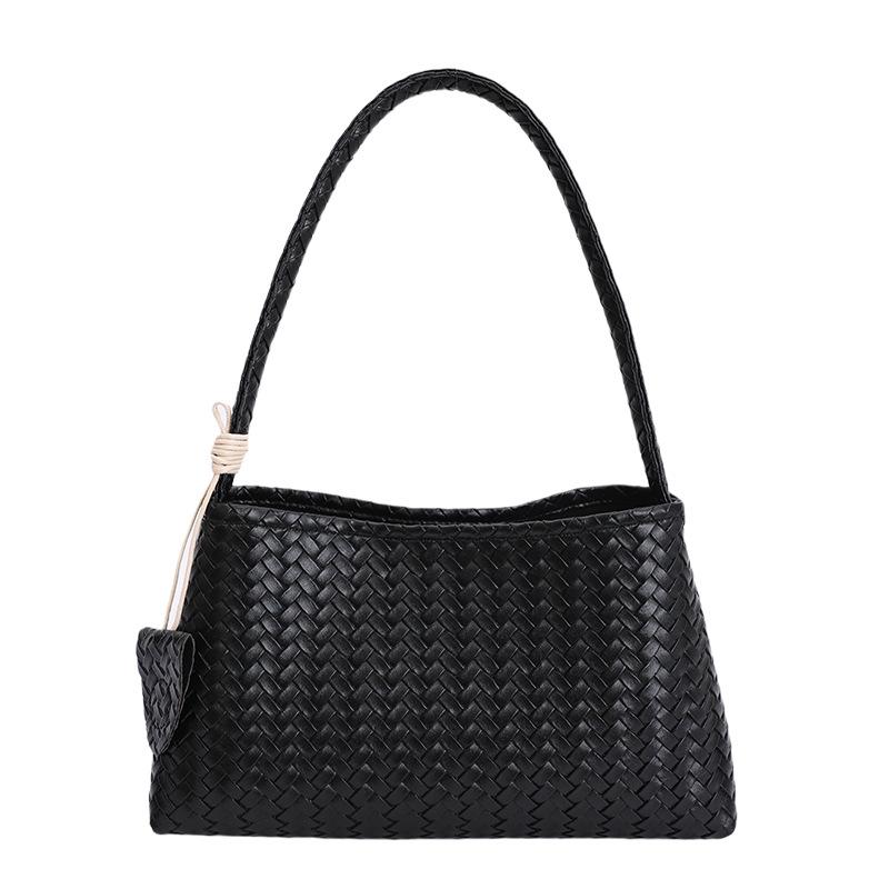Niche design woven dumpling bag women's new seasonal simple texture foreign personality trendy shoulder bag
