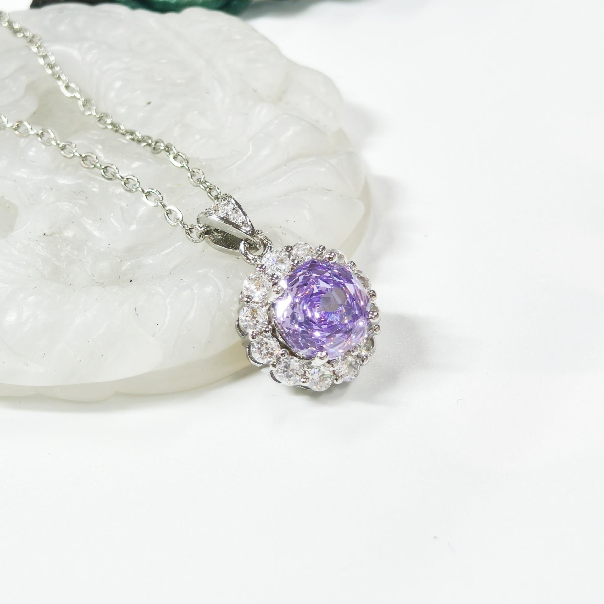 

Gethin Jewelry Корейський Циркон Льодяна Квітка Різьблення Пусети та Набір з Підвіскою