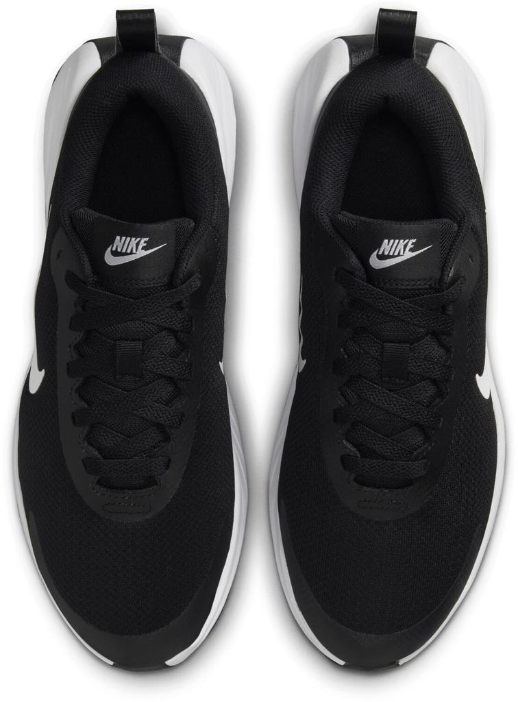 Nike Promina Black and White Fitness Sneakers