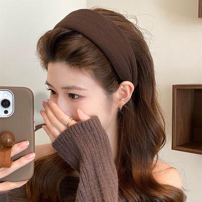 Autumn and Winter Coffee-colored Wide-brimmed Hair Hoops for Women, New High-ceiling Headbands, High-end, Foreign-style, Fashionable Hairpin Headwear