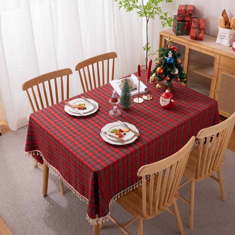 Amazon American Yarn-Dyed Polyester-Cotton Festive Christmas Decoration Fringed Tablecloth Red And Green Plaid Coffee Table Tablecloth Table Cloth