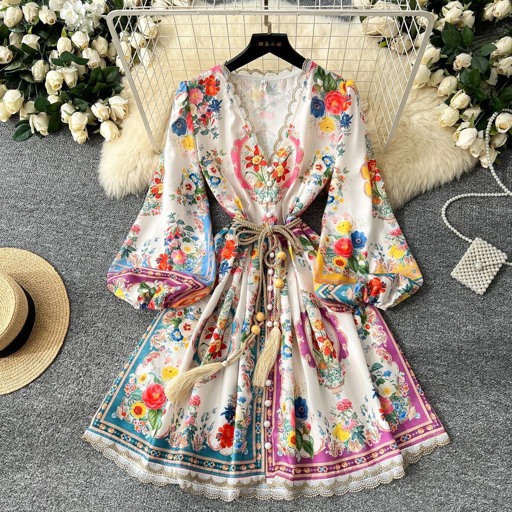 French court high-end printed bubble sleeve dress women's V-neck strap waist temperament A-word ruffle skirt