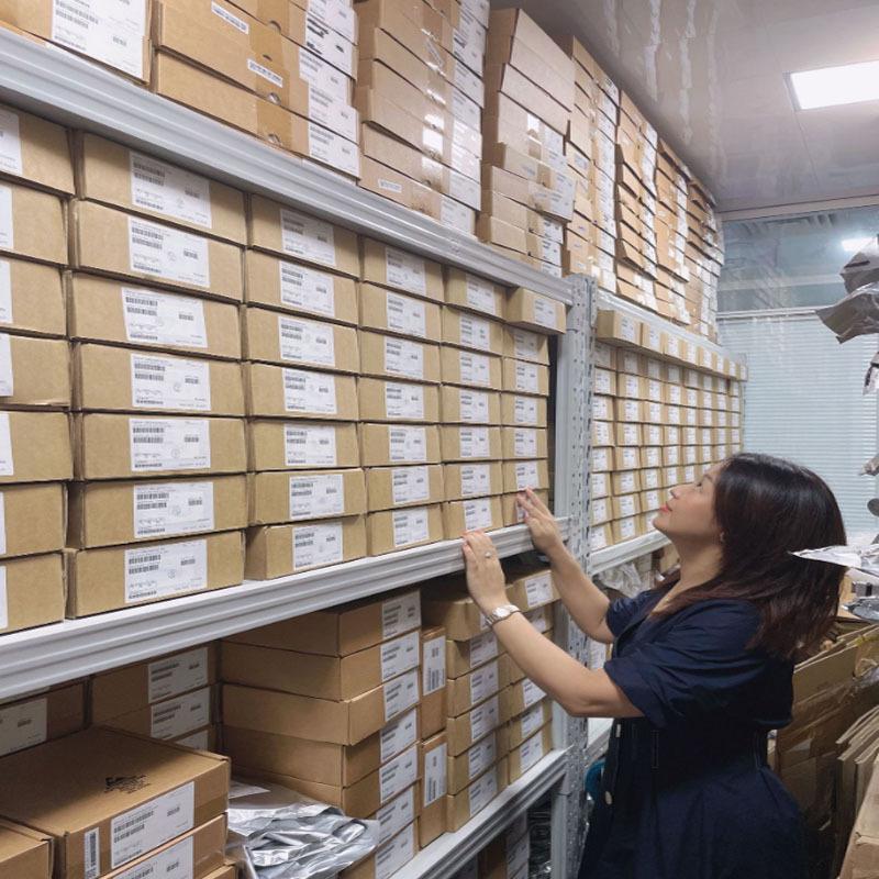 STC8G1K08A-36I SOP-8 Microcontroller Chip