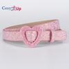 Love Buckle PU-Dornschließe Dünner Taillengürtel Lässige Dekoration im gleichen Stil wie ein Kindergürtel für Männer und Frauen