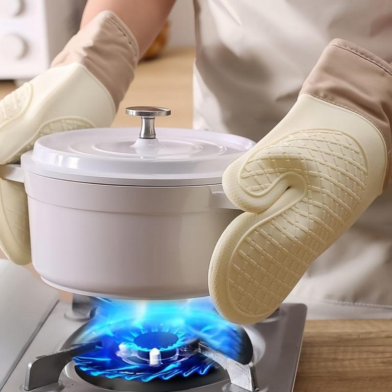 Auf Lager Beige Silikon Anti-Verbrühungs-Rutschfeste Baumwollgepolsterte Hitzebeständige Handschuhe für Mikrowelle und Backen