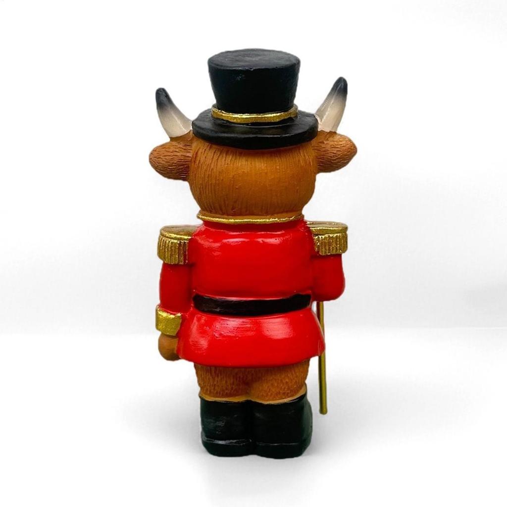 Nutcracker Christmas Decor Funny Resin Nutcracker Cow Small Figurines Soldier Animal Decor for Home Living Room Table Shelf