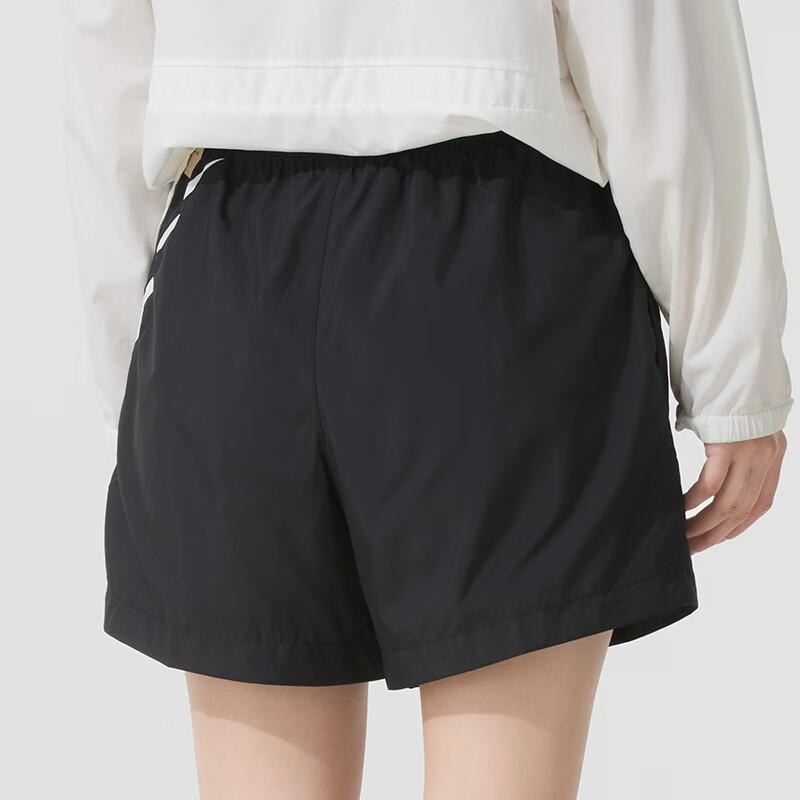Nike Sportswear Fashion Soft Skin-Friendly Comfortable Sports Shorts Women Shorts Black HM8980010