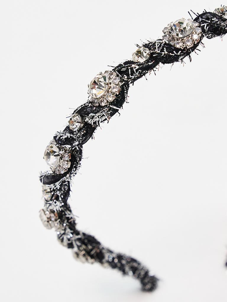 Sorry, Too Much Love Snow Flower Jewel Hairband_Black