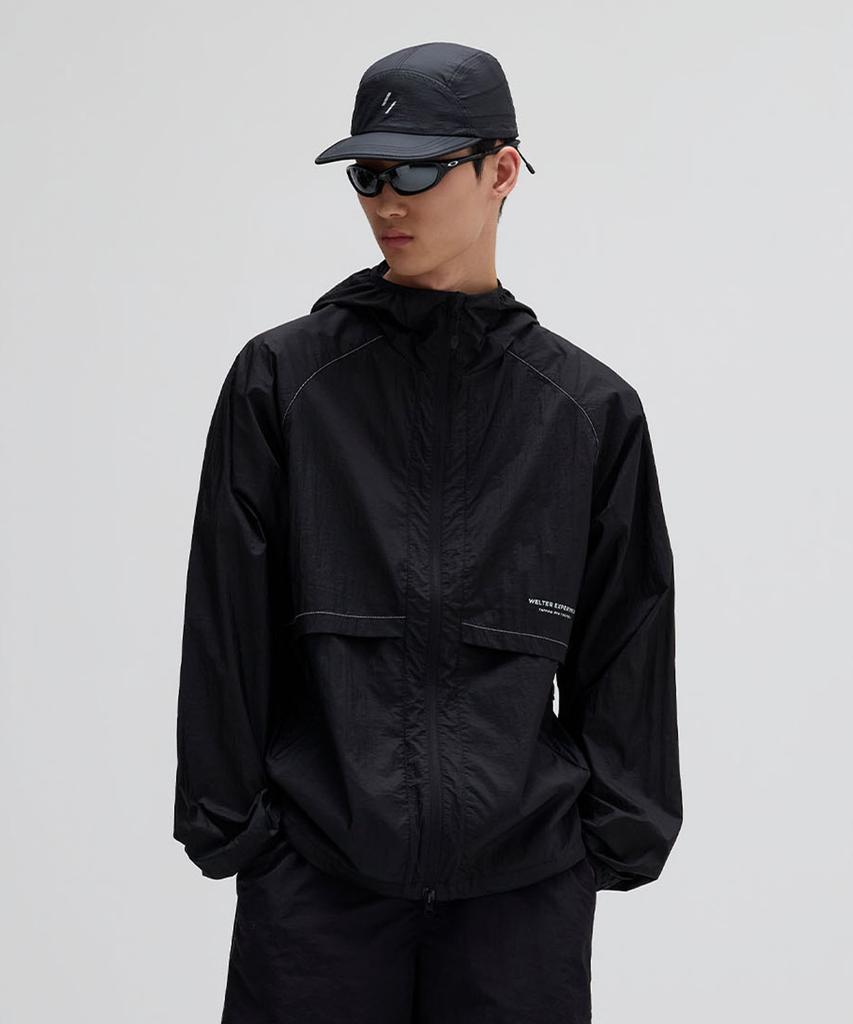 Welter Experiment Boreas Ventilation Windbreaker_Black