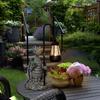 -Powered Resin Statue with for Outdoor Garden Decoration