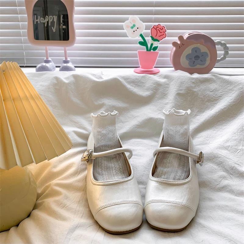 Spring and Autumn French style with skirt Doudou shoes new Mary Jane small leather shoes flat-soled champagne light mouth single shoes