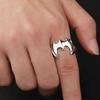 Vintage Bat Ring Finger Rings for Men Open Size Gun Black / Silver Color Jewelry Ring Personality Band Party Ring Wholesale