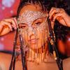 Europäische und Amerikanische Ins Blogger Strassfransenmaske, Mode Maskenball Gesichtsdekoration Übertriebene Voll-Diamant Schmuckmaske