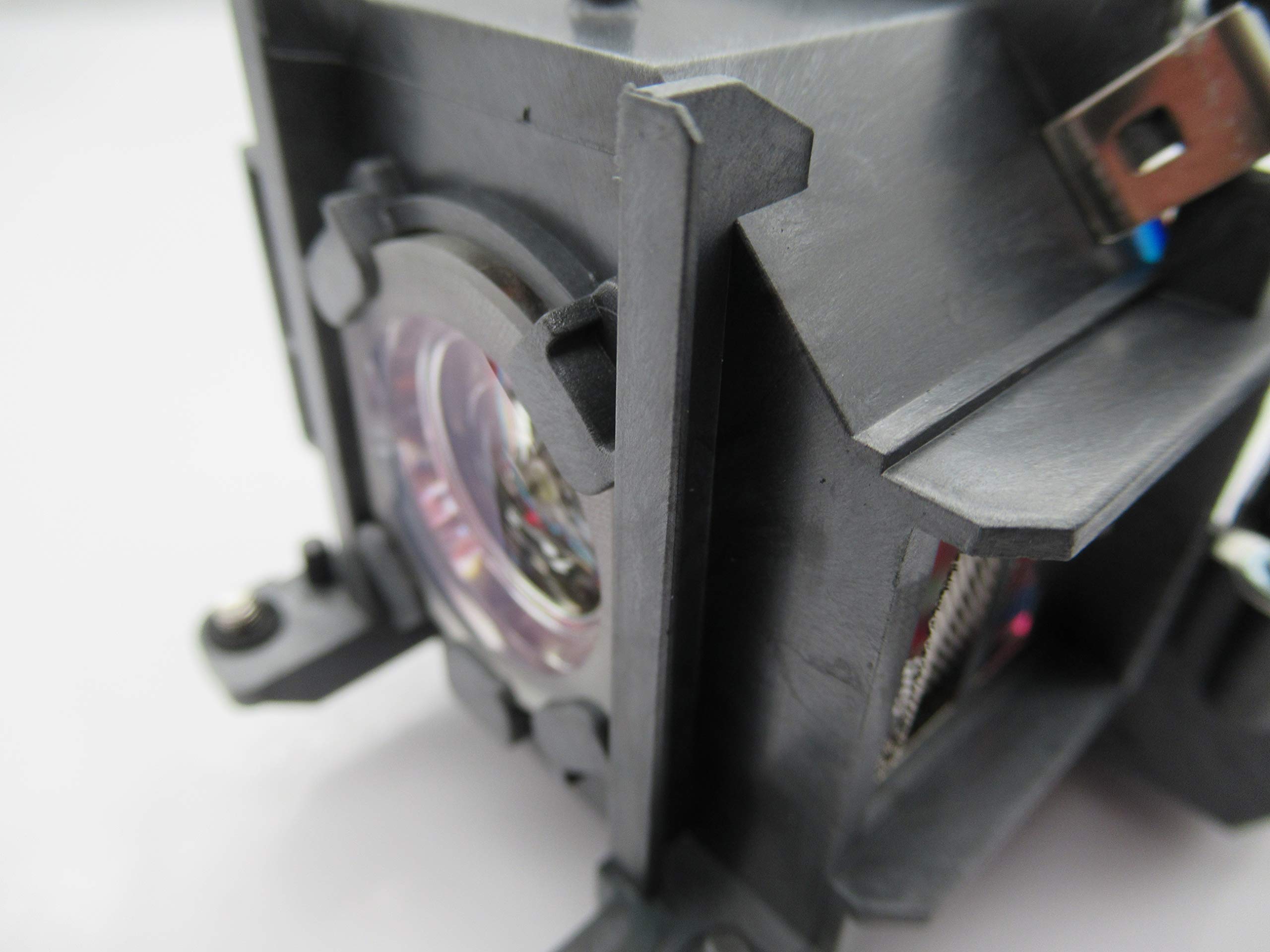 

Chaowei E38 Projector Replacement Lamp General Purpose Quality Bulb General Housing 150 Days Warranty Compatible A+ + Models EMP-1715 EMP-1705