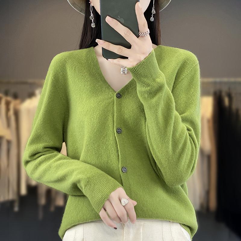 New V-neck Coat for Women In Autumn and Winter, Loose Knitted Sweater