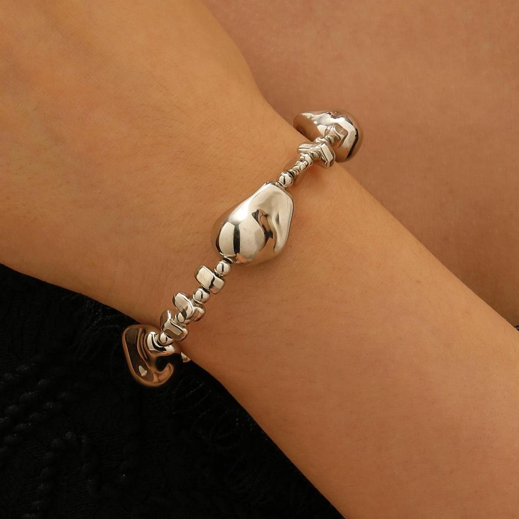 Barokowy nieregularny zestaw naszyjnika i bransoletki z pereł w kolorze srebra dla kobiet