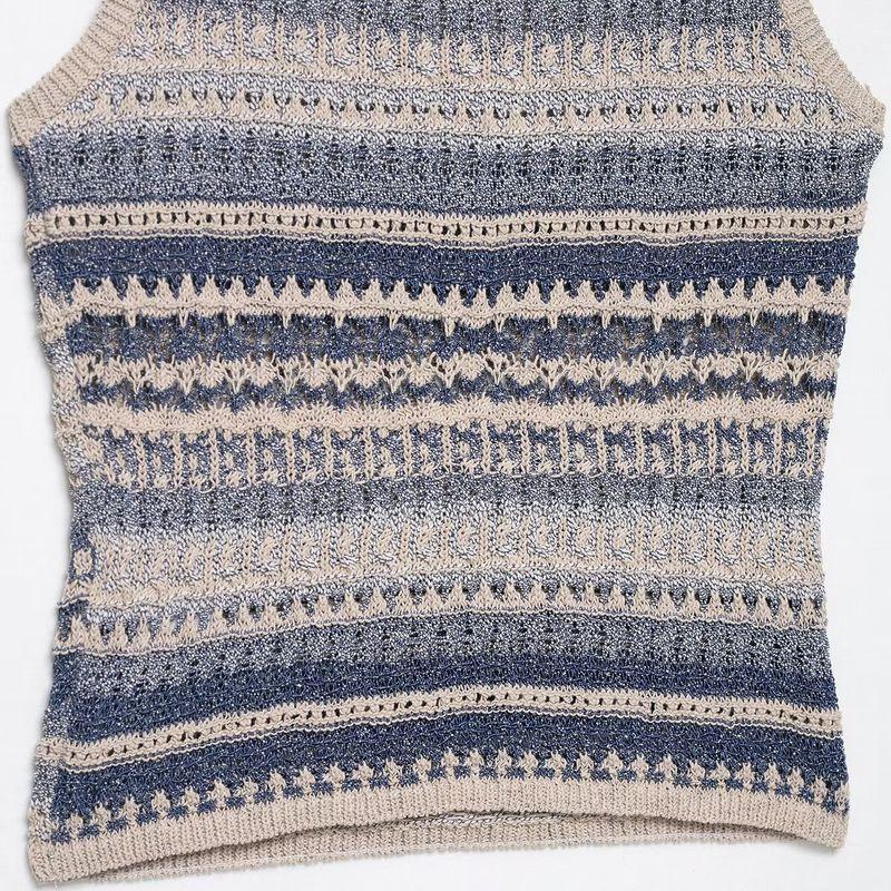 Kaslead New Women clothes Western Style Fashion Stripe Texture Knitted Sleeveless Top 3991009