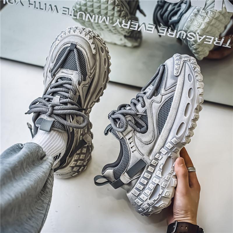 New Classic Men's Sneakers Fashion Versatile Breathable Casual Shoes Outdoor Height Increasing Thick Bottom Sports Running Shoes