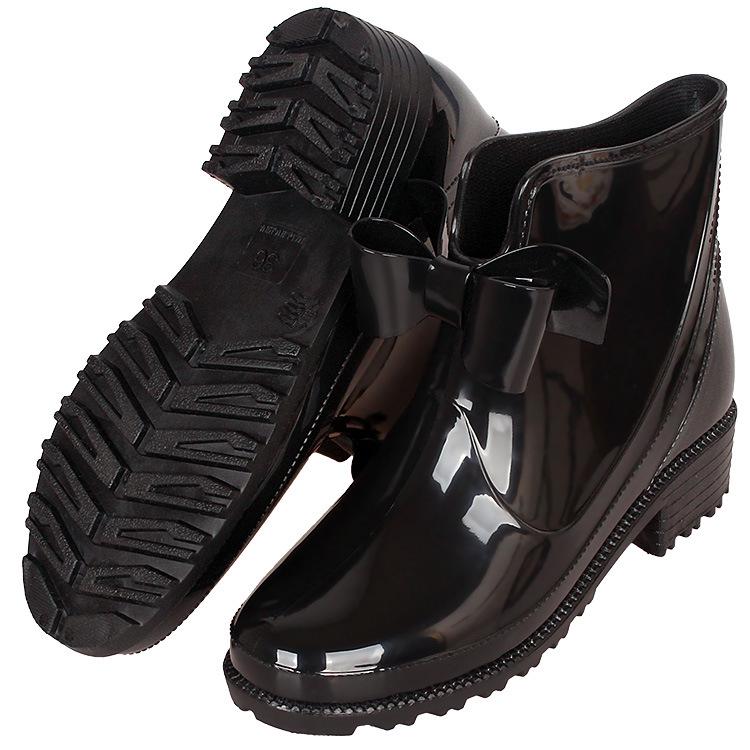Nye gummistøvler for kvinner PVC ankel regnstøvler vanntette trendy geléstøvler kvinne elastisk bånd regnværssko kvinne 896